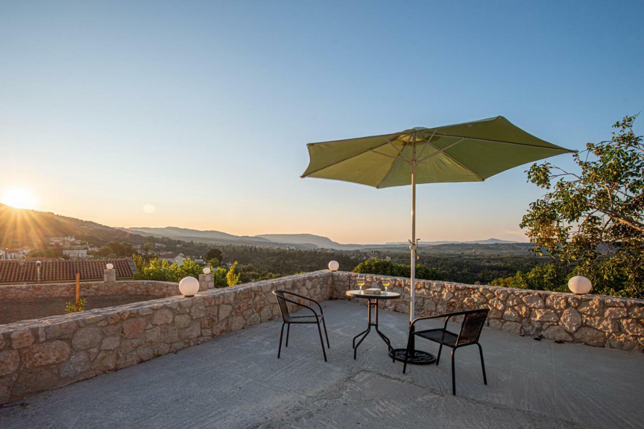Panorama Country Residence Tzitzifés Exterior photo