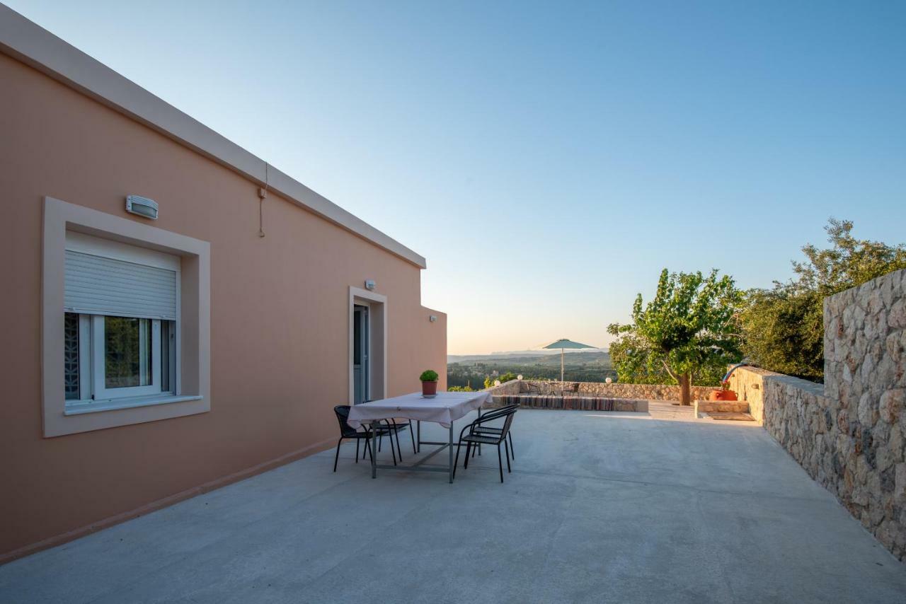 Panorama Country Residence Tzitzifés Exterior photo